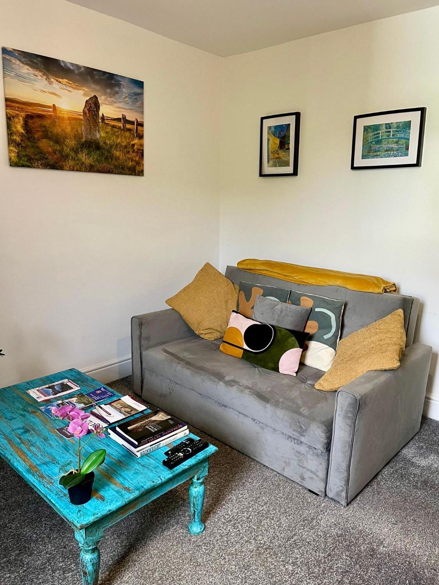 Cosy Authentic Flat In The Heart Of Galashiels Bagian luar foto