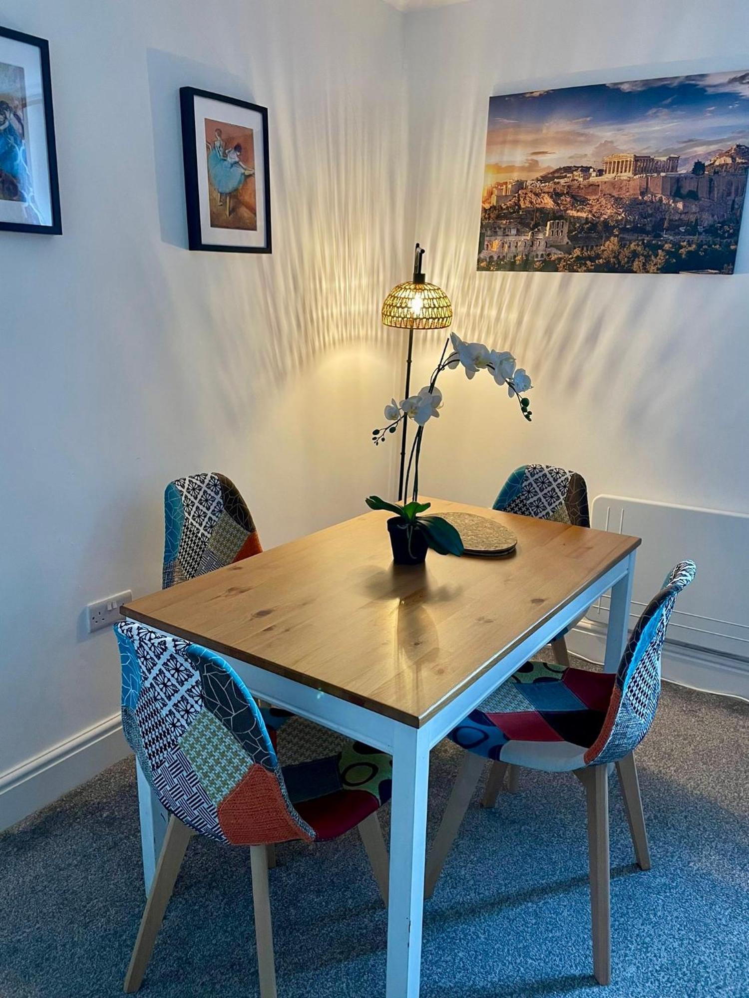 Cosy Authentic Flat In The Heart Of Galashiels Bagian luar foto